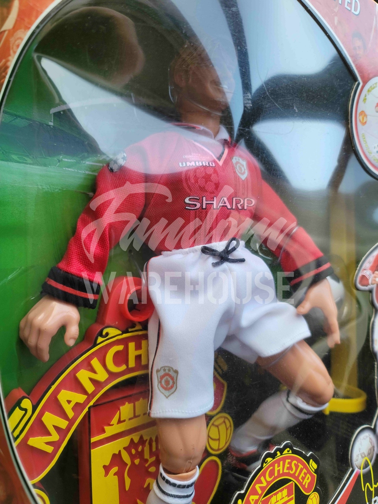 Manchester United 1999-00 (HASBRO) Heroes Of The Treble 12
