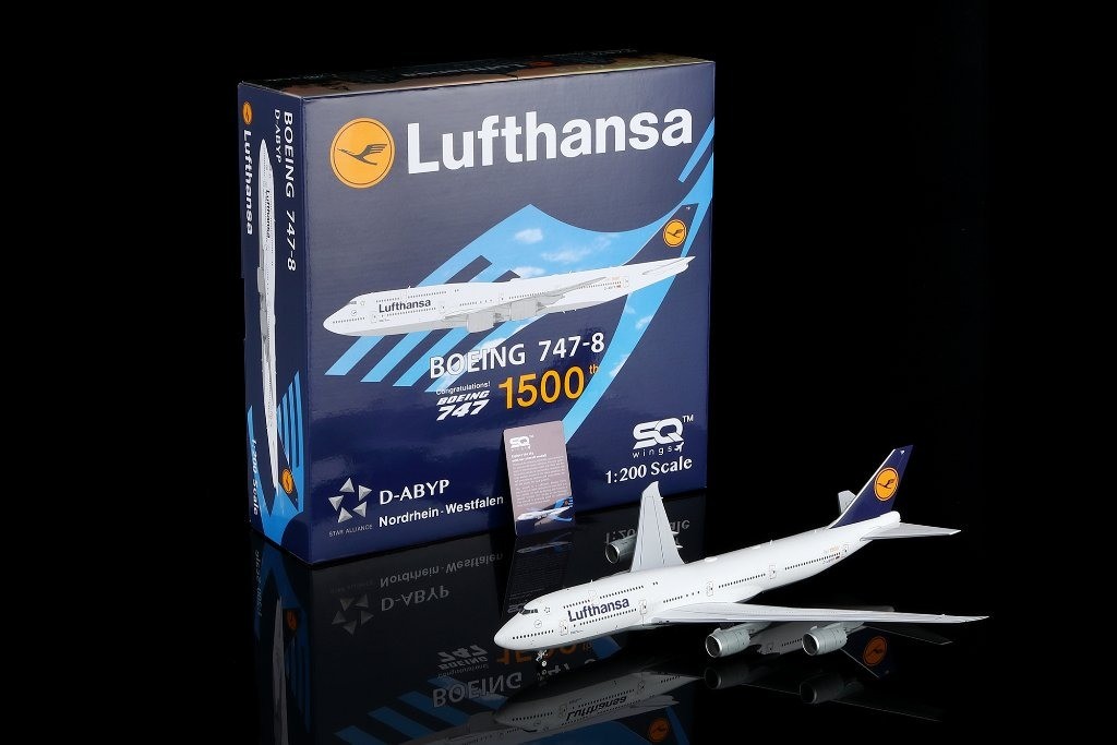 Pre-order] SQ Wings 1/200 Lufthansa B747-8 Reg:D-ABYP - The Model
