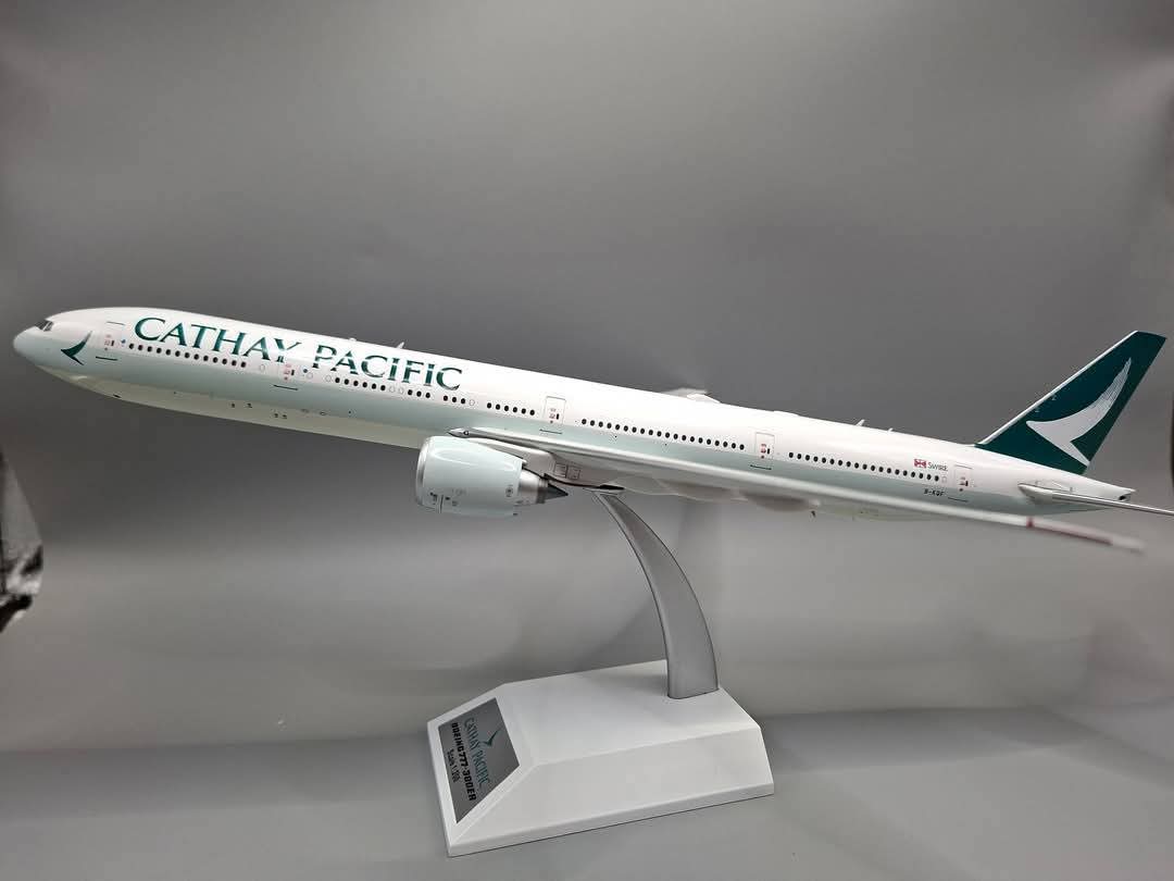 Jfox Cathay Pacific B777-300ER 