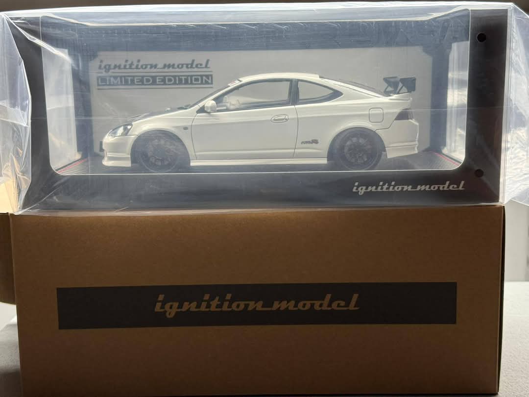 ignition model 1/18 インテグラ DC5 TYPE R 1/18 Ignition Model Honda INTEGRA (DC5) TYPE R Blue Metallic