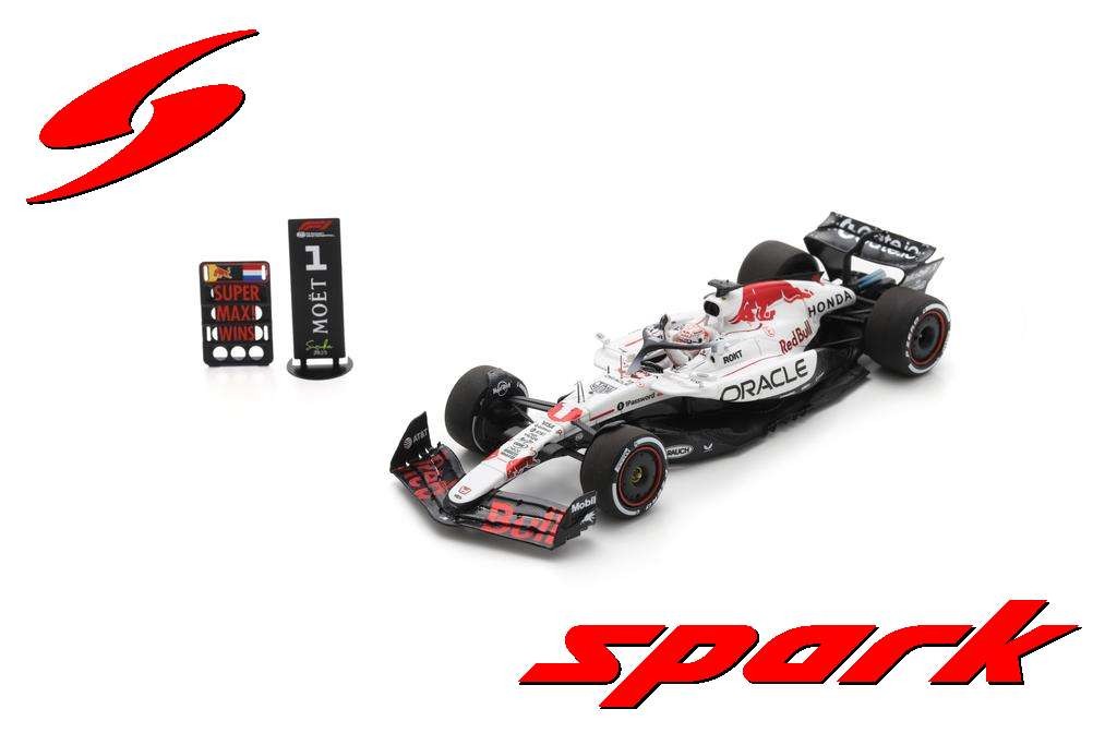 ミニカー Oracle  Red Bull Racing Japanese GP 2023 Preorder) Mini GT 1:64 Oracle Red Bull Racing RB19 #1 Max