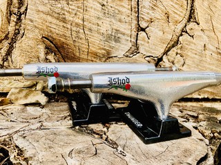 thunder ishod rose trucks