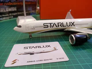 JC Wings EW2339001 1/200 Starlux Airlines Airbus A330-900NEO