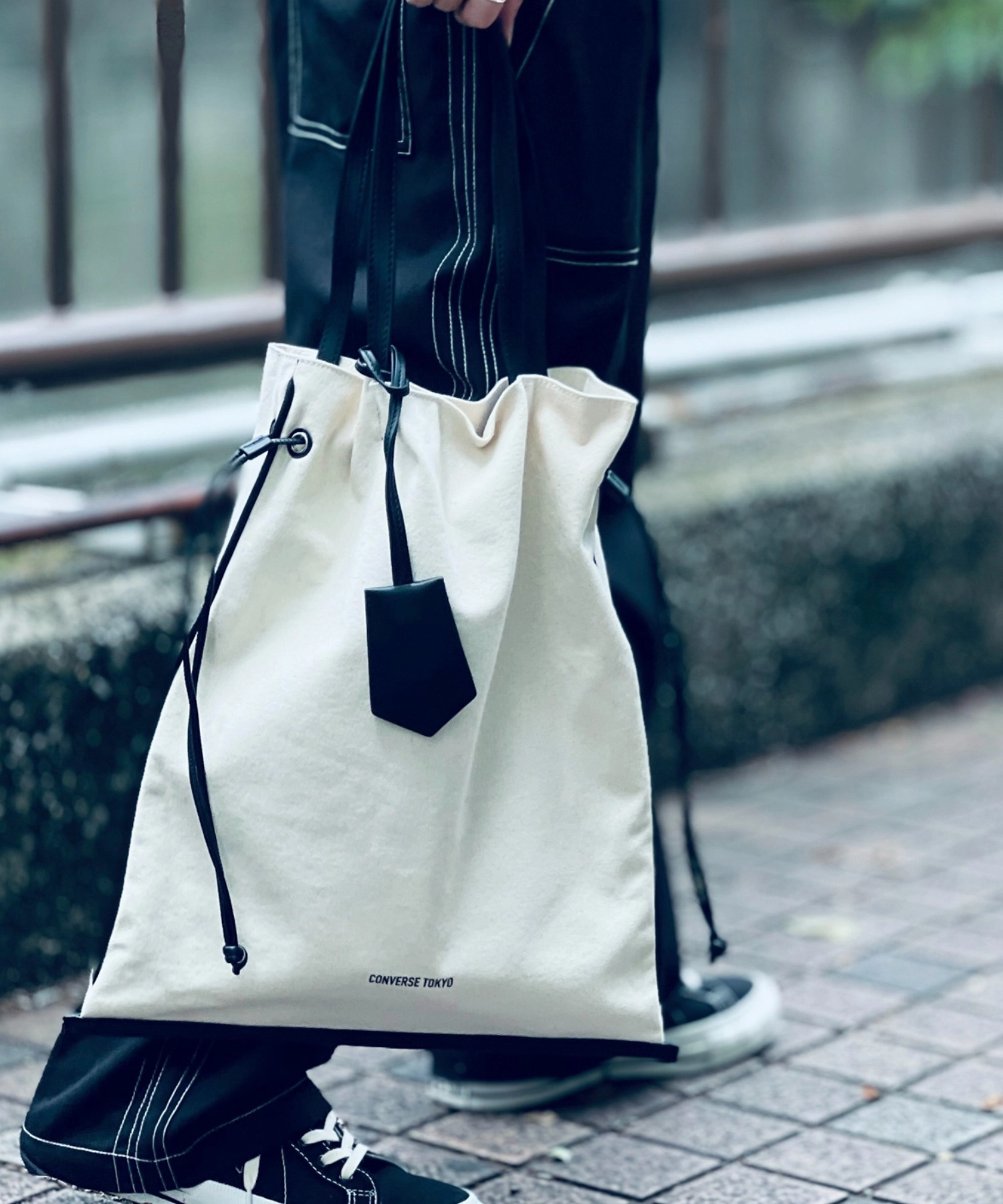 代購］日本CONVERSE TOKYO CANVAS GATHERED TOTE BAG - onpopstore