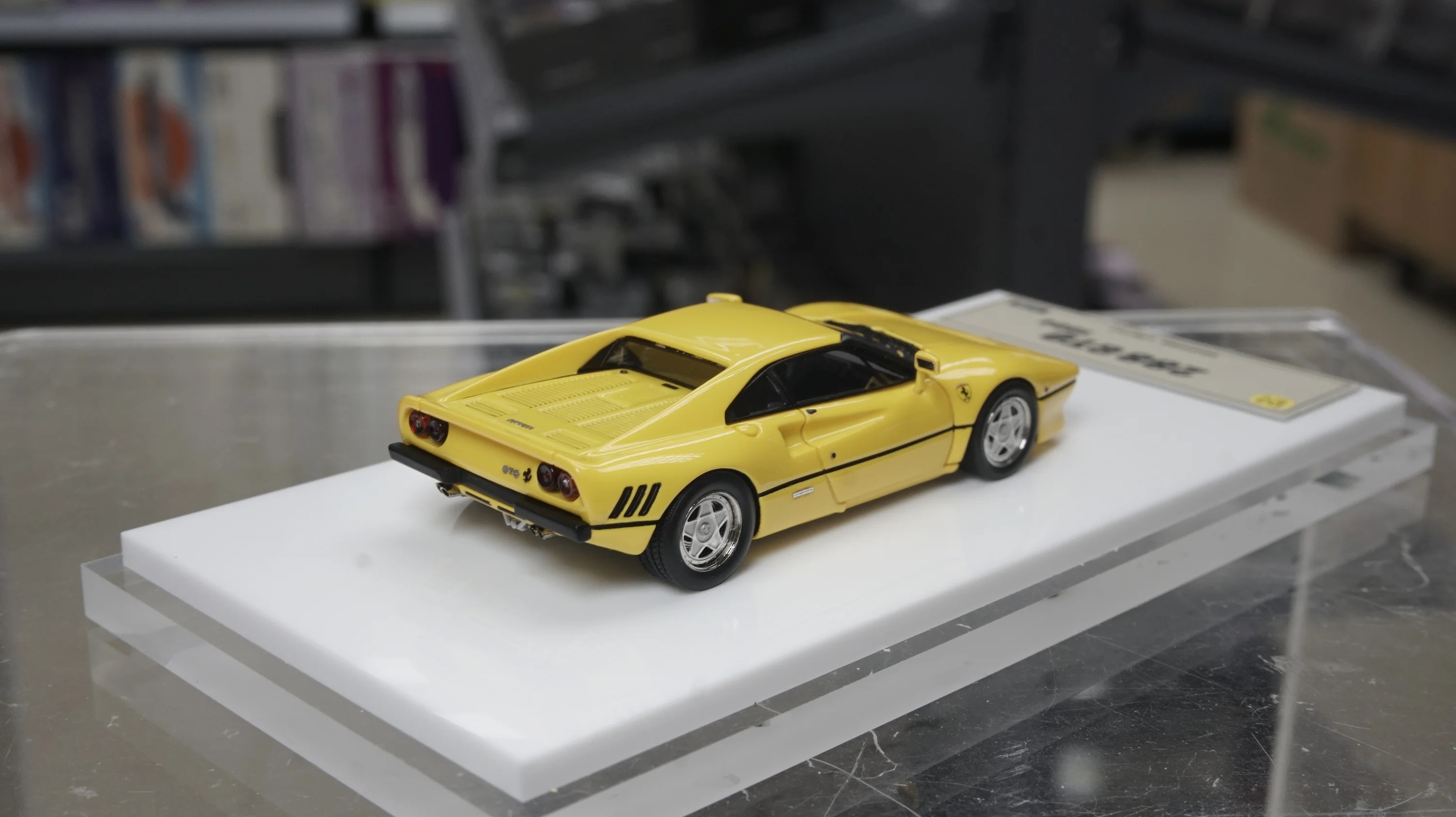 DMH 1/64 フェラーリ 288GTO DMH 1/64 フェラーリ 288GTO DMH 1:64 Ferrari 288 GTO Blue