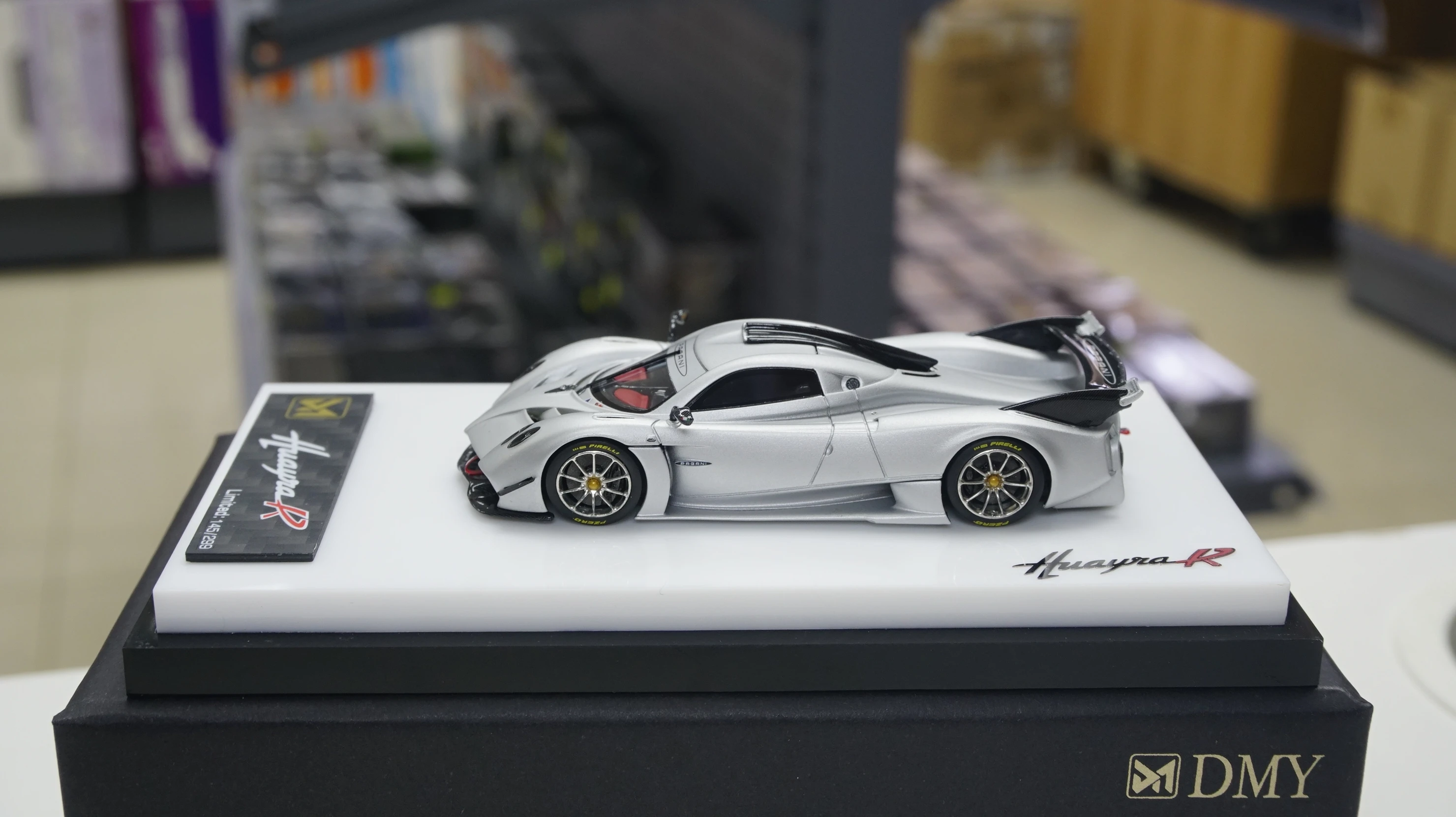 現貨Instock] DMY 1/64 pagani Huayra 