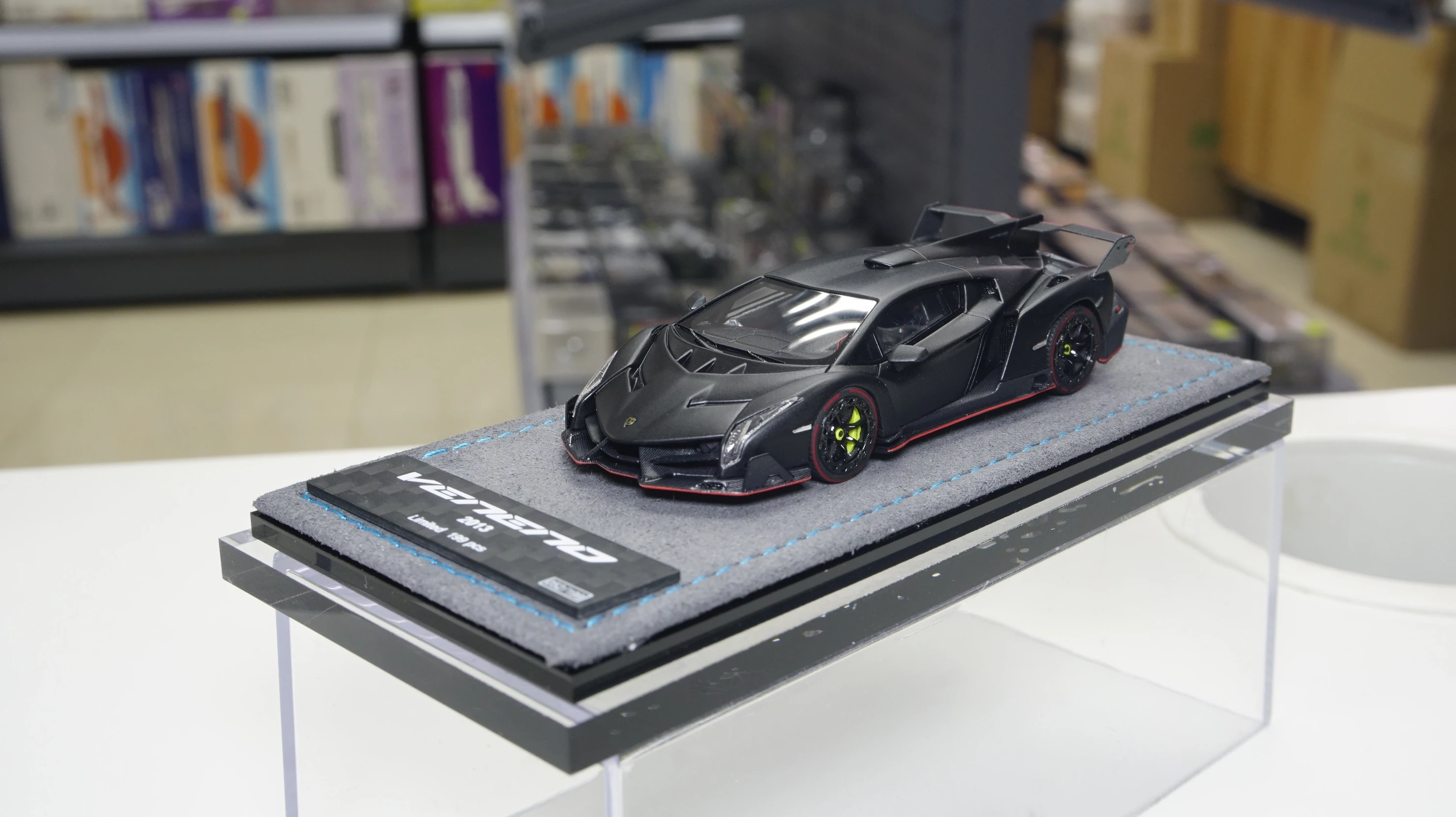 1/64 DMH ランボルギーニ　Veneno ヴェネーノ　マットブラック 現貨Instock] DMH 1/64 Lamborghini Veneno Matt Black - The