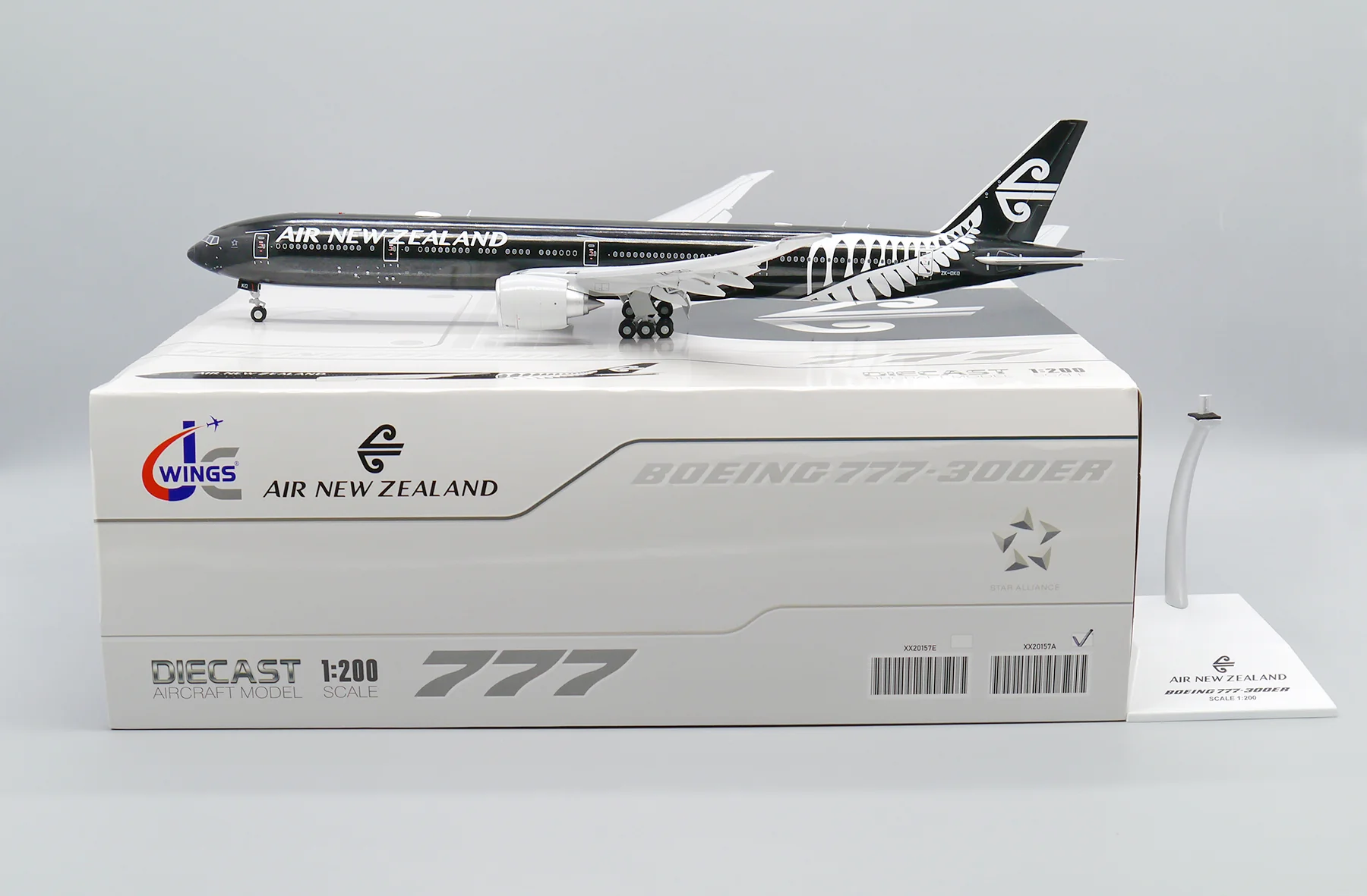 JC Wings 1/200 Air New Zealand Boeing B777-300ER 