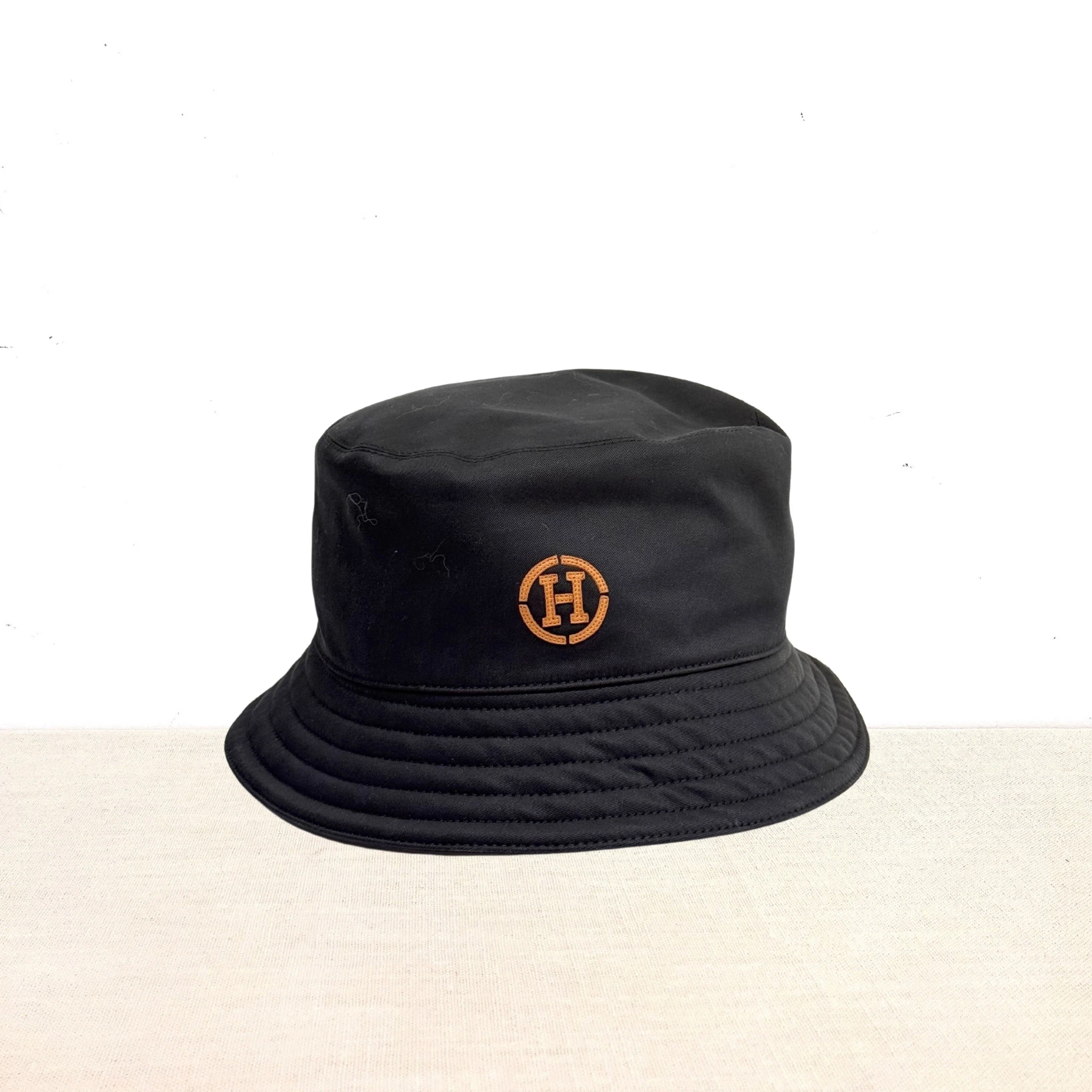 Pre-owned ] Hermes hat size 59 - black - sozoluxury