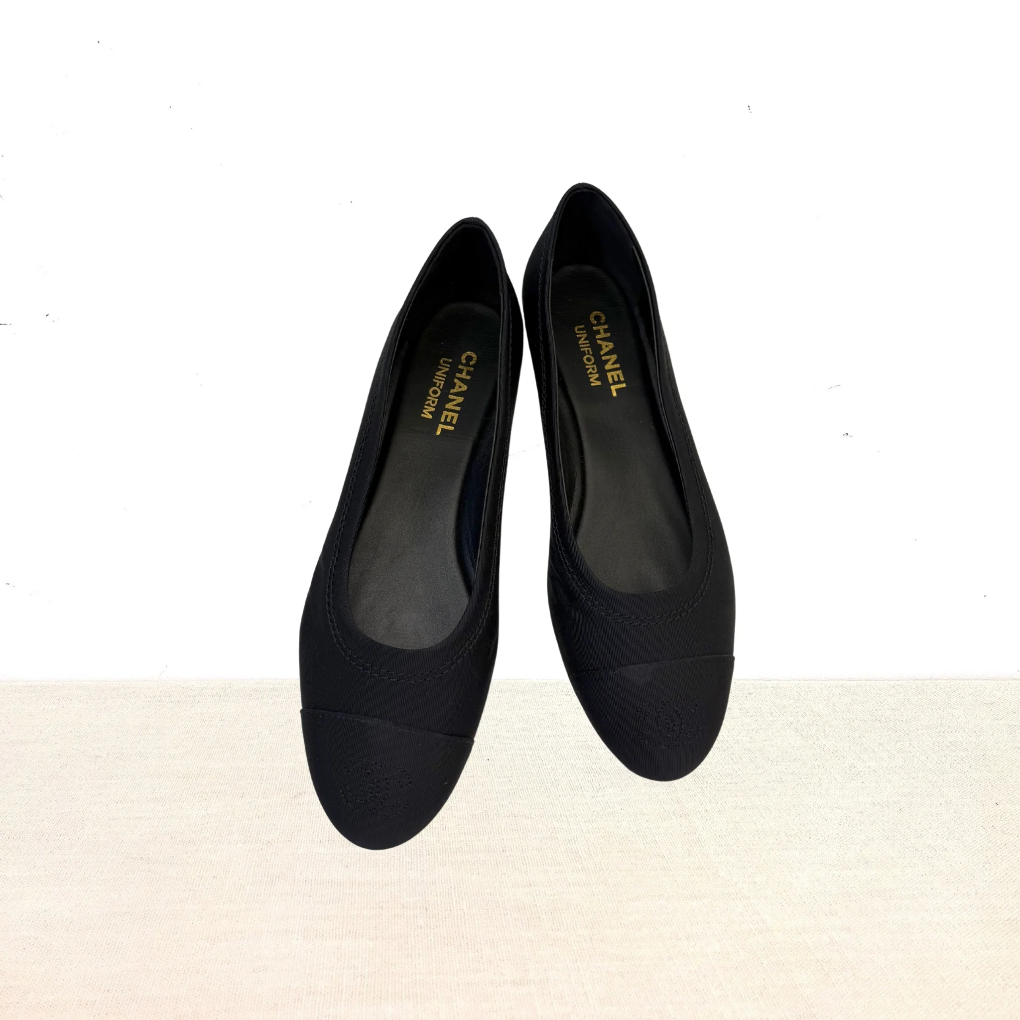 Pre-owned ] Chanel uniform shoes size 38 - black - sozoluxury