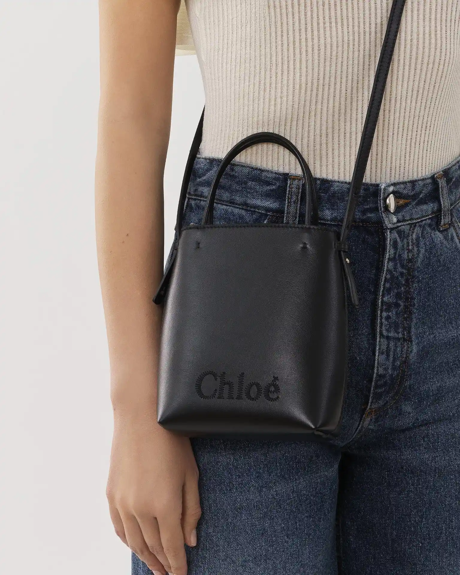 トートバッグ Chloe Sense Micro Tote Bag Black クロエ センス マイクロ トート バッグ[CHC23UP873I10001] Chloe