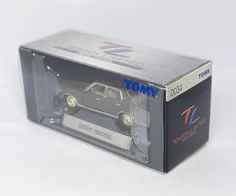 TOMICA LIMITED TL 0034 Nissan Cedric 2800SGL 1/65 TOMY Diecast Car