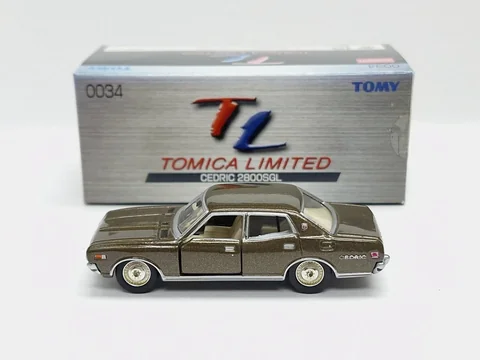 TOMICA LIMITED TL 0034 Nissan Cedric 2800SGL 1/65 TOMY Diecast Car