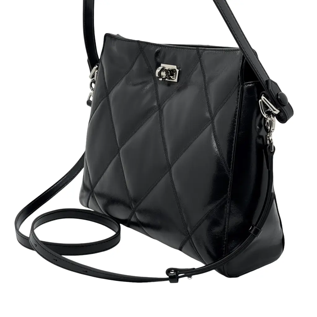 Quilted tote bag with chain - No Brand No Name