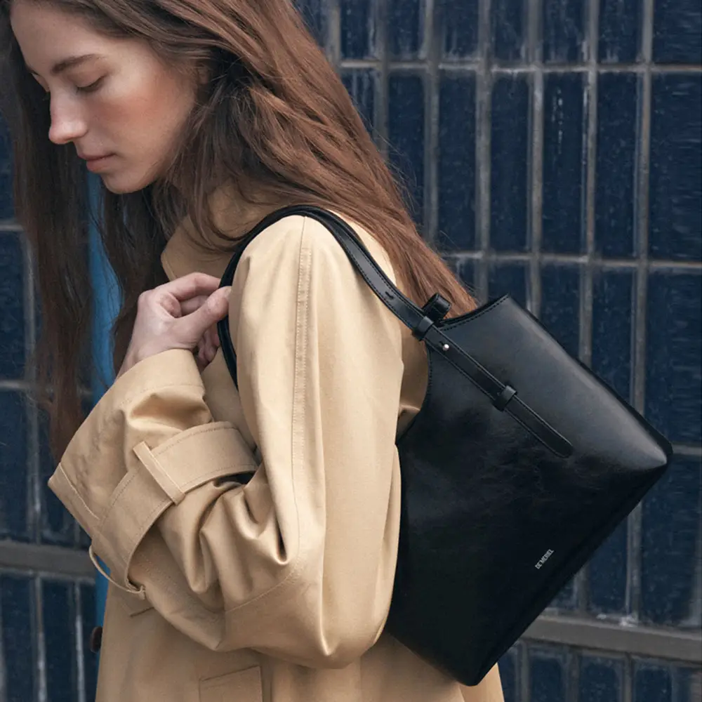 【DEMERIEL】Veneta Weaving Bucket Bag ★送料・関税込★ Demeriel Veneta Weaving Bucket Bag