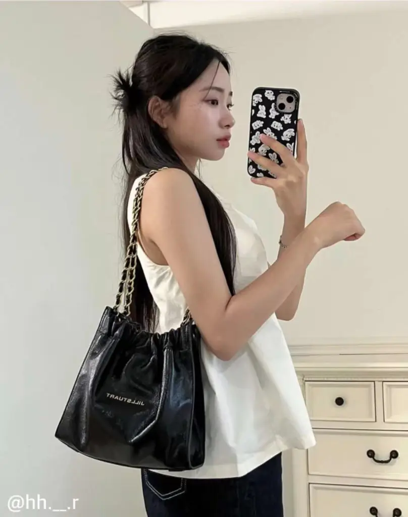 ★JILL BY JILLSTUART★送料込★drawstring chain shoulder bag 楽天市場】【正規品】JILL BY JILLSTUART ショルダーバッグ