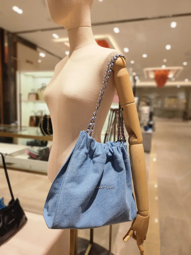 JillStuart Medium denim drawstring chain shoulder M - Eonni