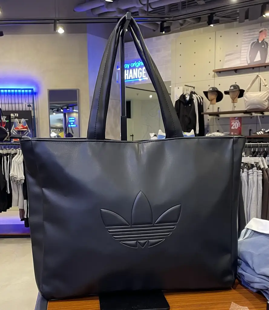 ADIDAS Trefoil Shopper Bag - lovehoneybeebee