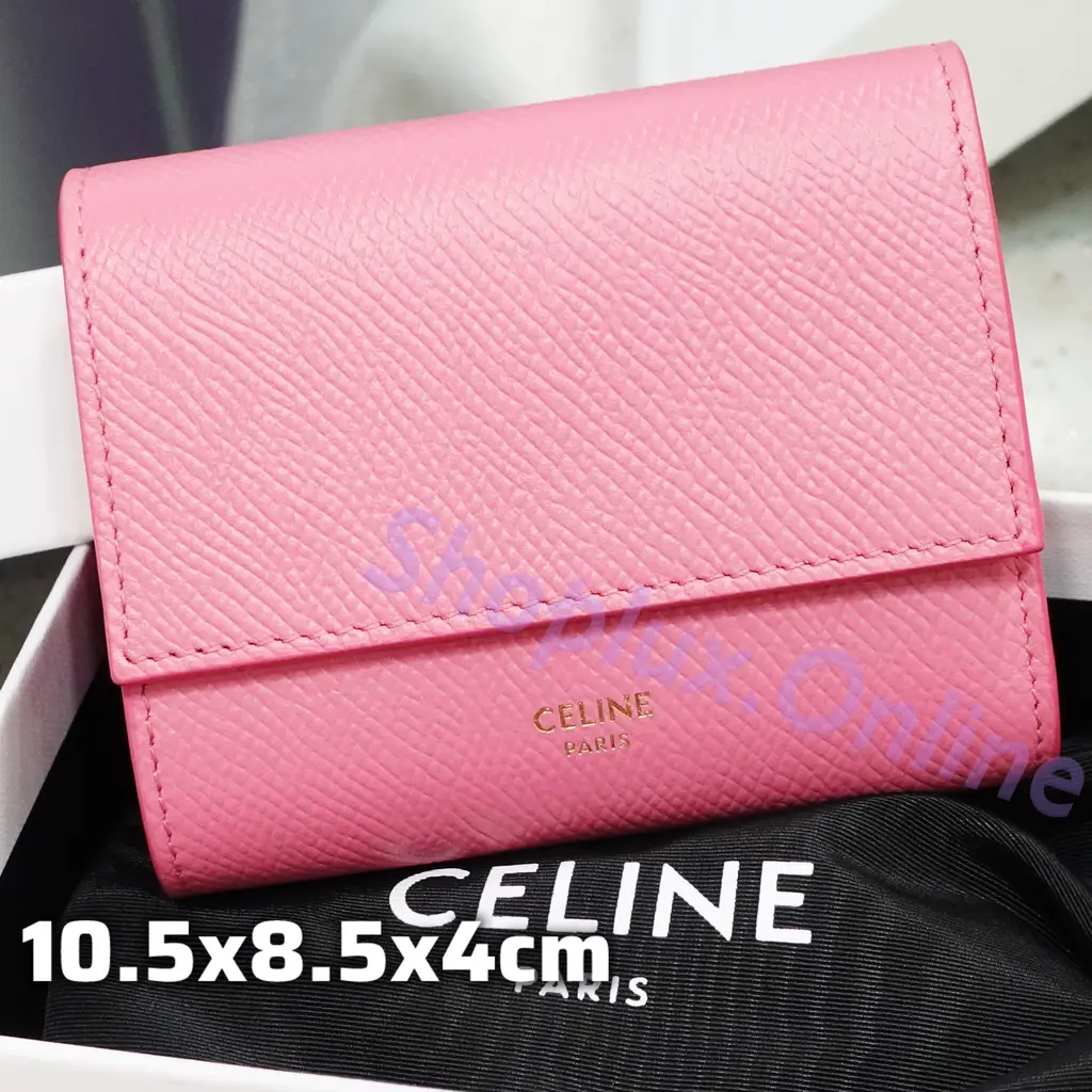現貨* Celine粉紅粒粒皮Small Trifold Wallet SHOPLUX