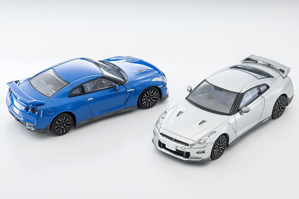 Tomytec TLV 1/64 NISSAN GT-R Premium edition 2025 (Silver) - 收藏