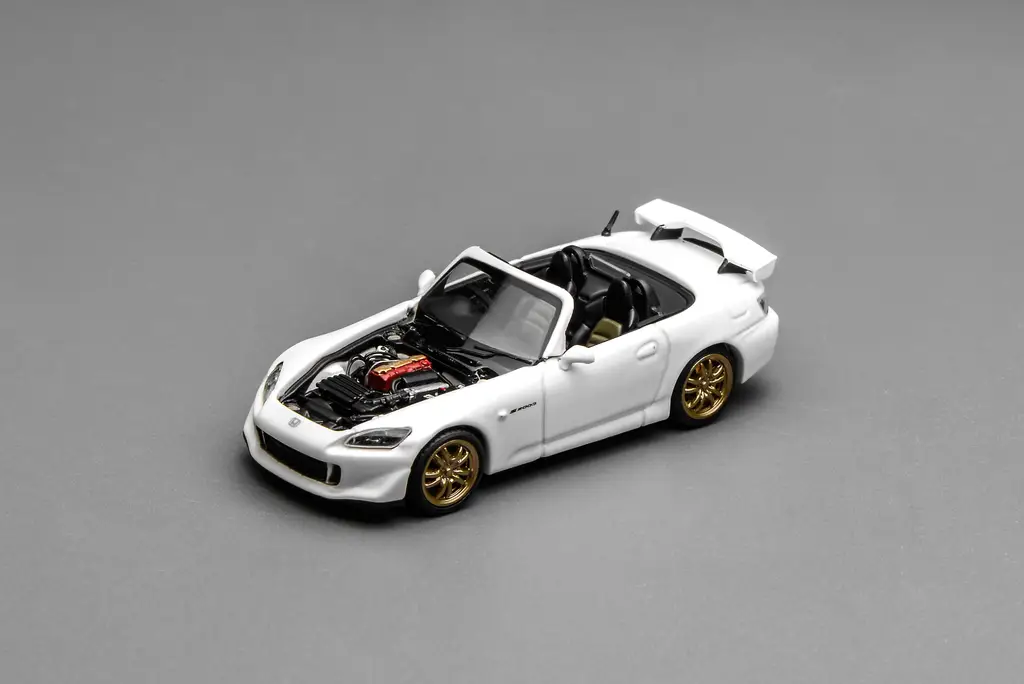 ゆう S2000 1/64 モデル 白　新品未開封品 ゆう one model製S2000 1/64 モデル 白 新品未開封品 ゆう one model製