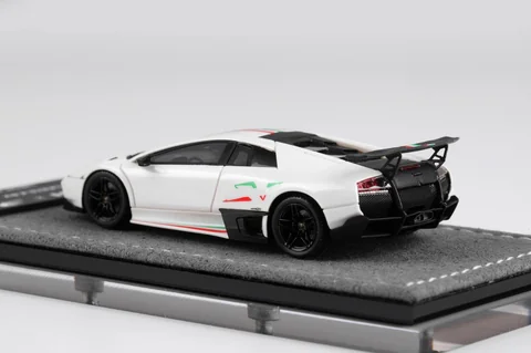 DMH x RW 1/64 Lamborghini Murciélago LP670-4 SV Resin Model (4